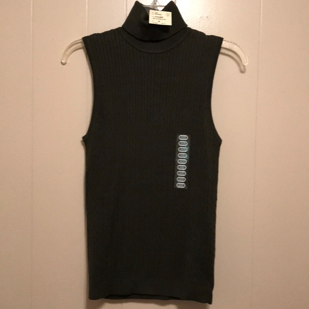 NWT! SWEATER TANK TOP BY PRIA